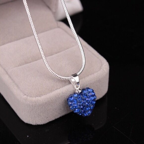 ❤️5/$15💚 Silver Tone Necklace with Blue Heart Pendant with Rhinestones - Picture 1 of 1